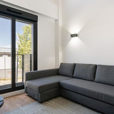 Apartamentos Reformados Con Garajes Incluido Сан-Себастиан-де-лос-Рейес Экстерьер фото