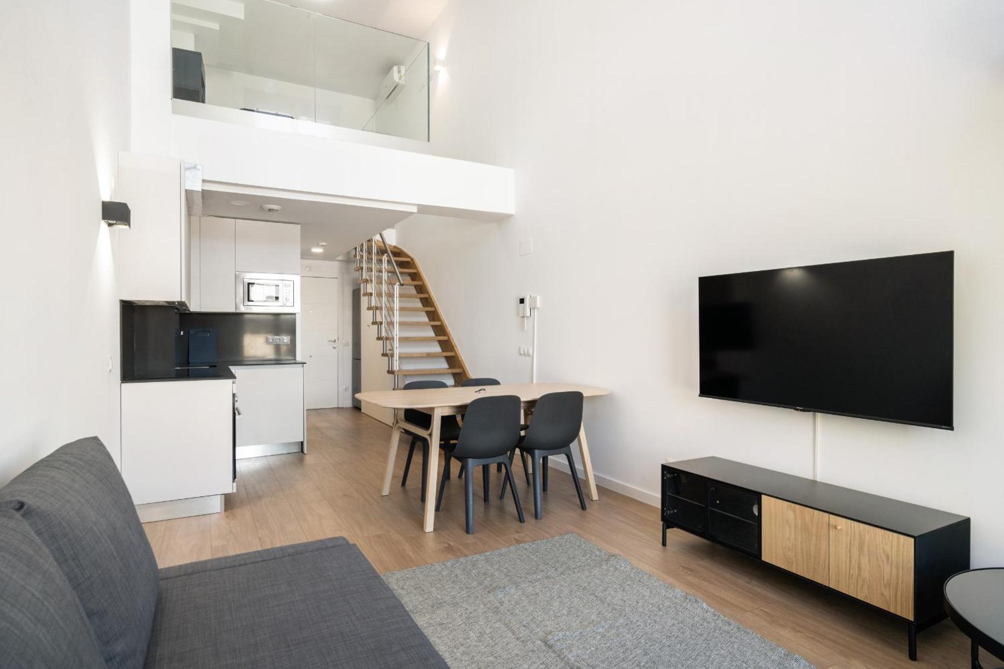 Apartamentos Reformados Con Garajes Incluido Сан-Себастиан-де-лос-Рейес Экстерьер фото